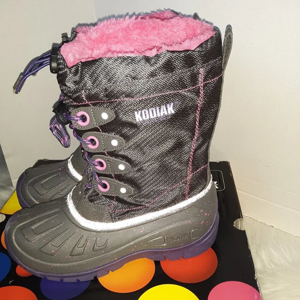 Kodiak Big Girls Winter Boot size 6